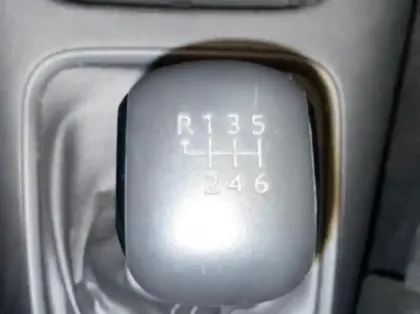 Photo 14 Citroën C3  1.5 BlueHDi 100ch S&S Feel E6.d