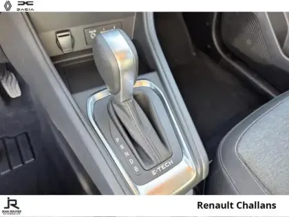 Photo 5 Renault Captur  1.6 E-Tech hybride 145ch Evolution