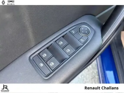 Photo 13 Renault Captur  1.6 E-Tech hybride 145ch Evolution