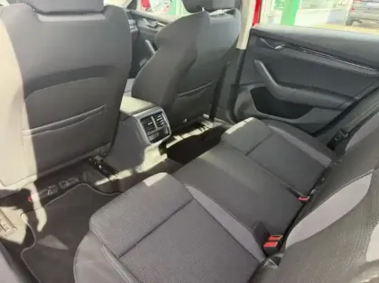 Photo 7 Skoda Octavia  1.0 TSI 110ch Ambition