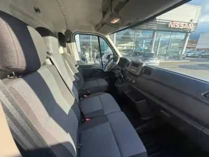 Photo 9 Nissan Interstar Gén. III Ph1 Acenta 4