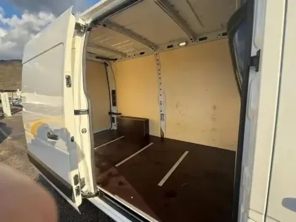 Photo 8 Nissan Interstar Gén. III Ph1 Acenta 4