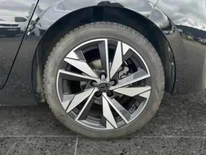 Photo 13 Peugeot 308  1.2 PureTech 130ch S&S Allure Pack EAT8