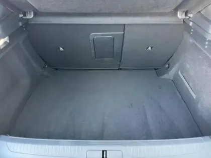 Photo 12 DS DS 4  Hybride 136ch Etoile Nappa Automatique