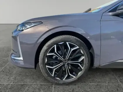 Photo 8 DS DS 4  Hybride 136ch Etoile Nappa Automatique