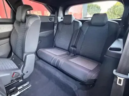 Photo 12 Peugeot 5008  Hybrid 136ch Allure e-DCS6 7 Places