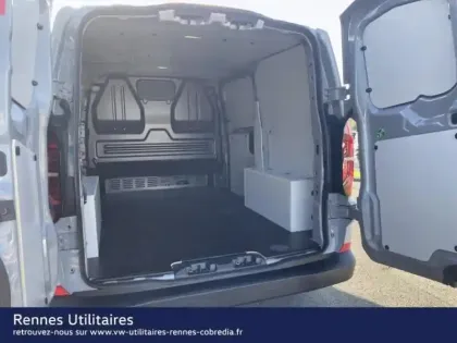 Photo 6 Volkswagen Transporter  Fg Van L1 2.0 TDI 150ch Business