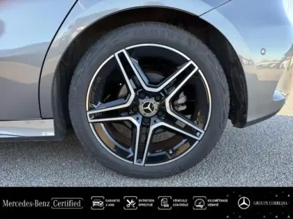 Photo 14 Mercedes Classe A  180 136ch AMG Line 7G-DCT