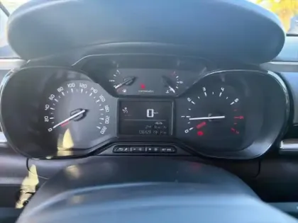 Photo 13 Citroën C3  1.5 BlueHDi 100ch S&S Feel E6.d