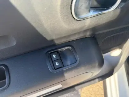 Photo 11 Citroën C3  1.5 BlueHDi 100ch S&S Feel E6.d