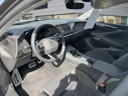 Photo 7 DS DS 4  BlueHDi 130ch Etoile Automatique