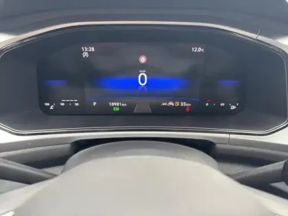 Photo 12 Volkswagen T-roc  1.5 TSI Evo2 150ch VW Edition DSG7