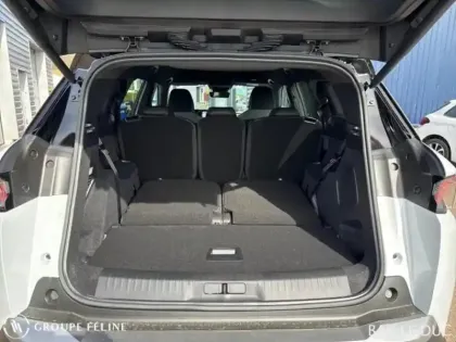Photo 5 Peugeot 5008  Hybrid 145ch GT Exclusive e-DCS6
