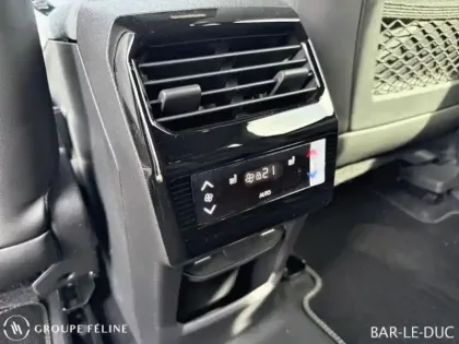 Photo 13 Peugeot 5008  Hybrid 145ch GT Exclusive e-DCS6