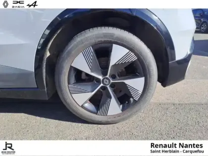 Photo 8 Renault Megane  E-Tech Electric EV60 220ch Equilibre super charge