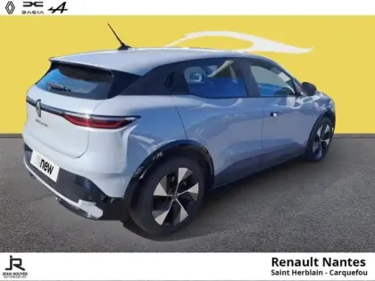 Photo 6 Renault Megane  E-Tech Electric EV60 220ch Equilibre super charge