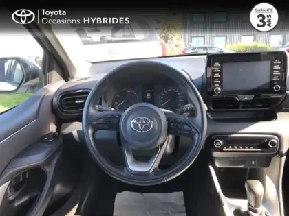 Photo 8 Toyota Yaris  116h Dynamic 5p MY22