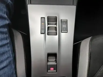 Photo 13 Opel Mokka  1.2 Turbo Hybrid 136ch Edition e-DCT6