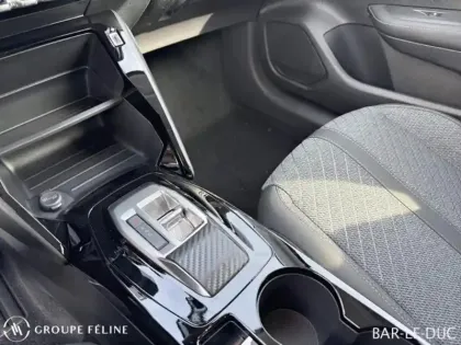 Photo 11 Peugeot 208  1.2 Hybrid 110ch Allure e-DCS6