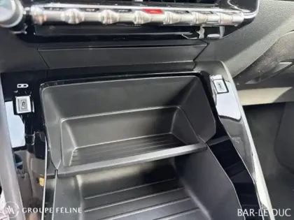 Photo 12 Peugeot 208  1.2 Hybrid 110ch Allure e-DCS6