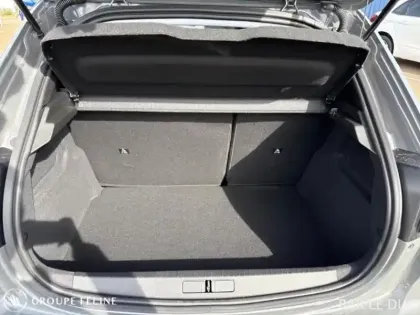 Photo 5 Peugeot 208  1.2 Hybrid 110ch Allure e-DCS6