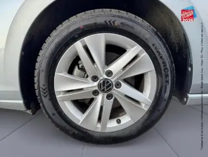 Photo 9 Volkswagen Golf  1.5 eTSI EVO2 116ch Life Plus DSG7