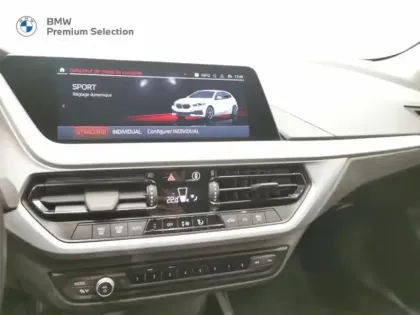 Photo 15 BMW Serie 1 Série 1 118dA 150ch Business Design