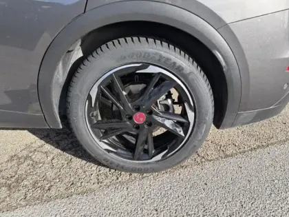 Photo 10 DS DS 7  Crossback E-TENSE 225ch Performance Line +