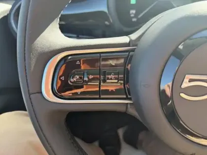 Photo 12 Fiat 500  e 118ch Pack Confort MY24