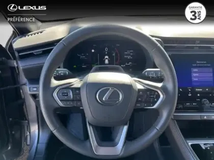 Photo 12 Lexus Lbx  1.5 136ch 2WD Emotion