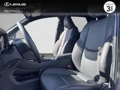 Photo 10 Lexus Lbx  1.5 136ch 2WD Emotion