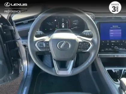 Photo 8 Lexus Lbx  1.5 136ch 2WD Emotion