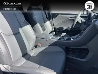 Photo 5 Lexus Lbx  1.5 136ch 2WD Emotion