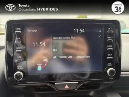 Photo 14 Toyota Yaris  116h Design 5p MY22