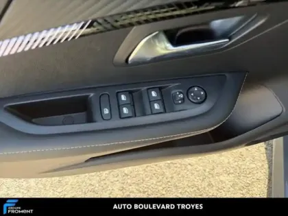 Photo 14 Peugeot 208  1.2 Hybrid 100ch Allure e-DCS6