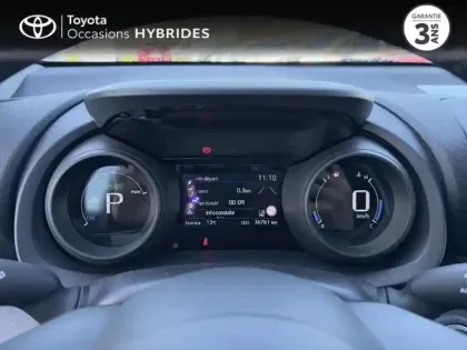 Photo 13 Toyota Yaris  116h Design 5p MY22