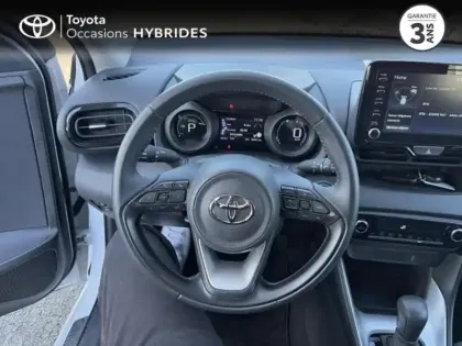 Photo 8 Toyota Yaris  116h Design 5p MY22