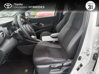 Photo 10 Toyota Yaris  116h GR Sport 5p MY22