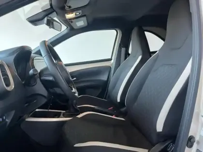 Photo 7 Toyota Aygo  X 1.0 VVT-i 72ch Design