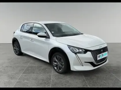 Photo 6 Peugeot 208  e- 136ch Roadtrip