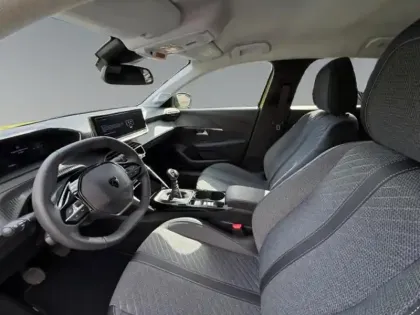 Photo 9 Peugeot 208  1.2 100ch S&S Allure