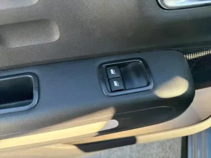 Photo 11 Citroën C3  1.5 BlueHDi 100ch S&S Feel E6.d