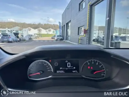 Photo 12 Peugeot 208  1.2 PureTech 75ch S&S Like 2023