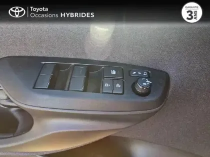 Photo 13 Toyota Yaris  Cross 116h Dynamic MY22