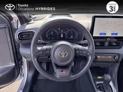 Photo 8 Toyota Yaris  130h GR Sport 5p MY25