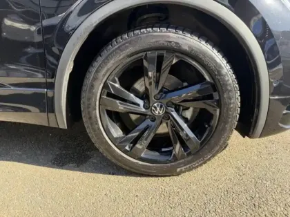 Photo 6 Volkswagen Tiguan  2.0 TDI 150ch R-Line DSG7