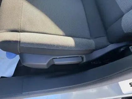 Photo 12 Citroën C3  1.2 PureTech 83ch S&S Shine