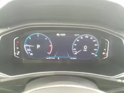 Photo 10 Volkswagen T-roc Gén. I Ph1 Active 5