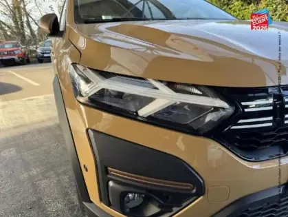 Photo 12 Dacia Sandero  1.0 ECO-G 100ch Stepway Extreme + -24