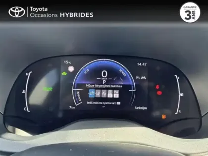 Photo 13 Toyota Yaris  Cross 116h Dynamic MY25